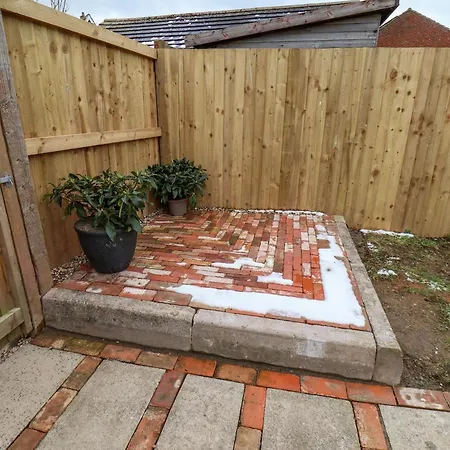 22 Constable Road *
